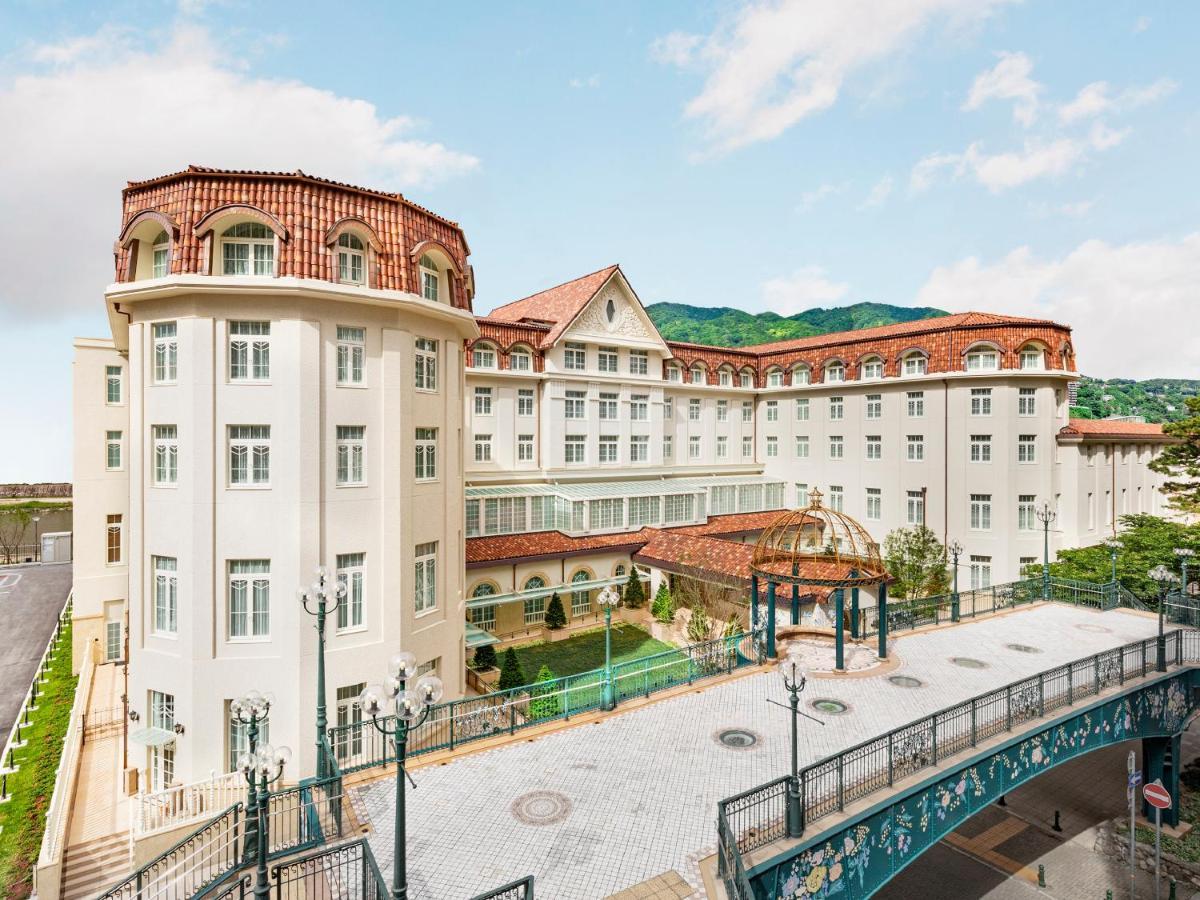 Takarazuka Hotel Exteriör bild